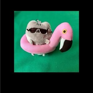 Pusher   Flamingo Floatie plushie key chain clip 2019 EUC 3.5” nonsmoking